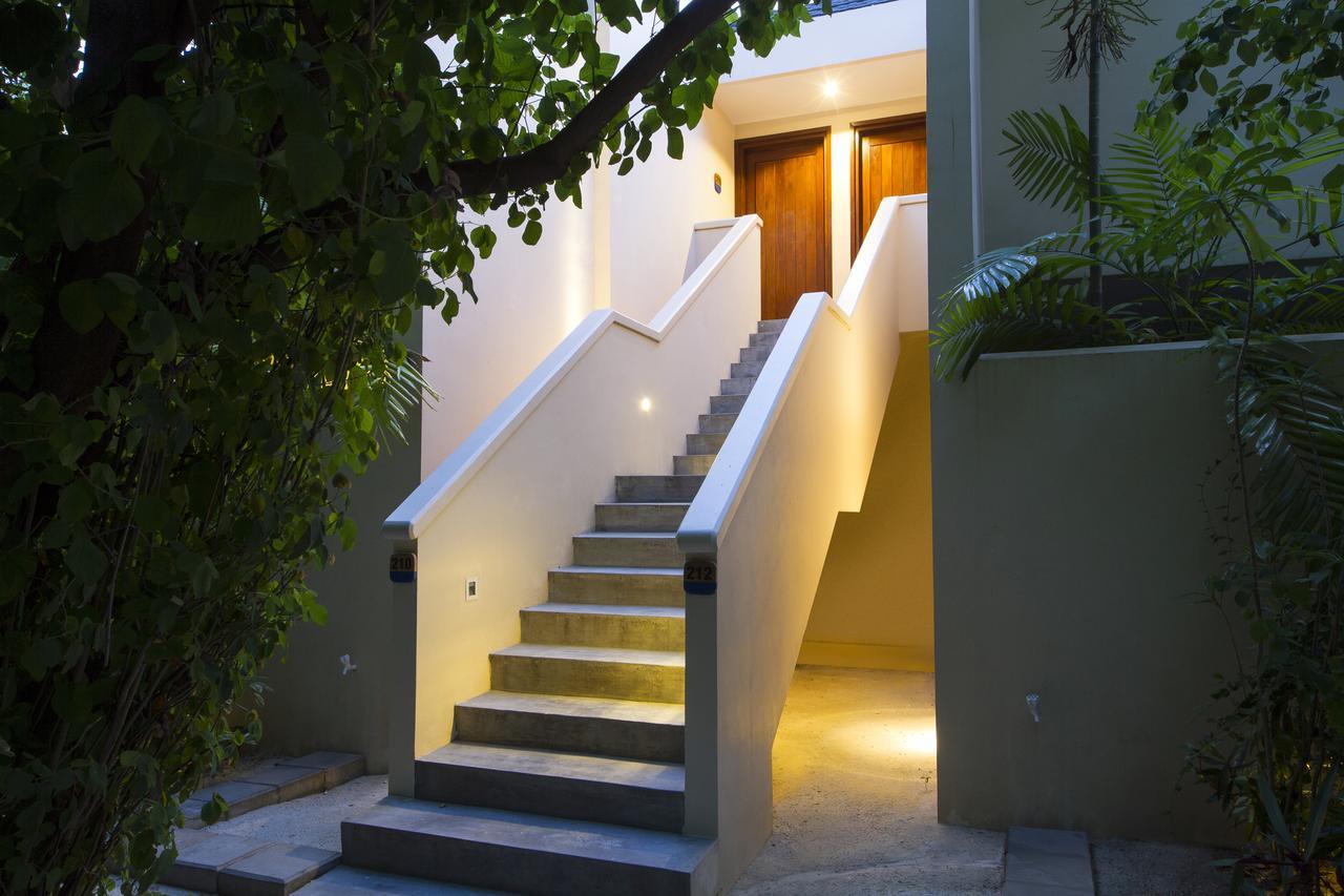 Summer Island Maldives Resort Reethi Rah Exterior foto