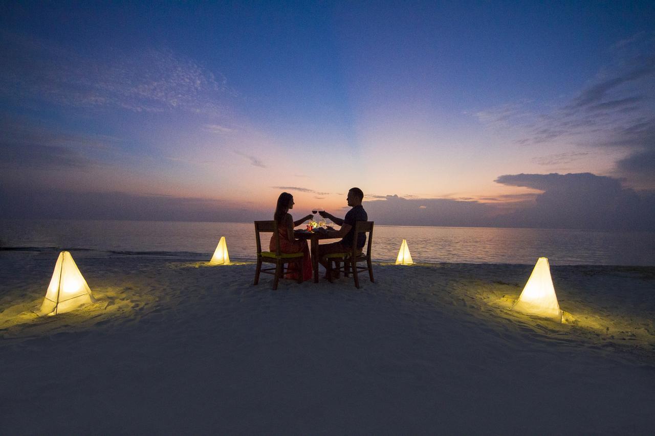 Summer Island Maldives Resort Reethi Rah Exterior foto